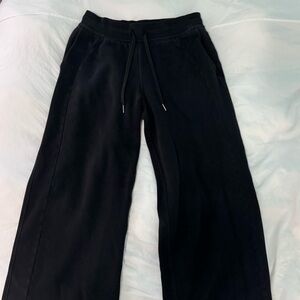 Lululemon Black Scuba Sweatpants